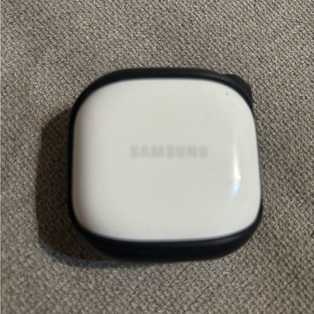 Samsung falcon Earbuds purple